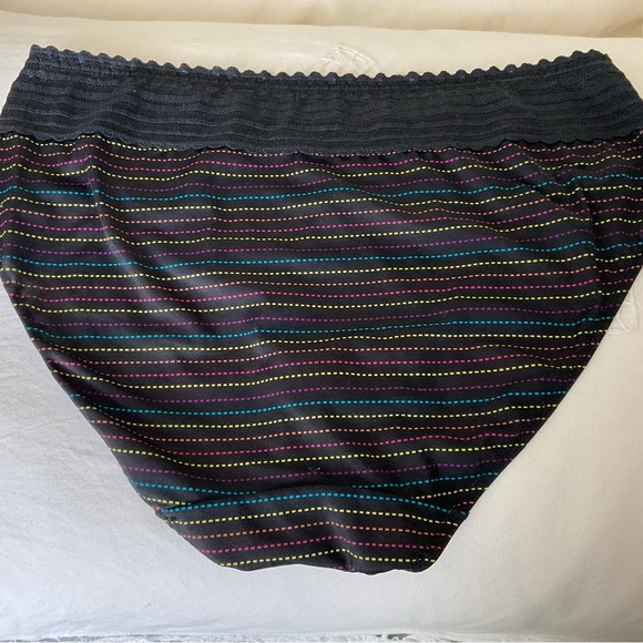 NWOT beautiful bra and underwear set - Picture 7 of 9